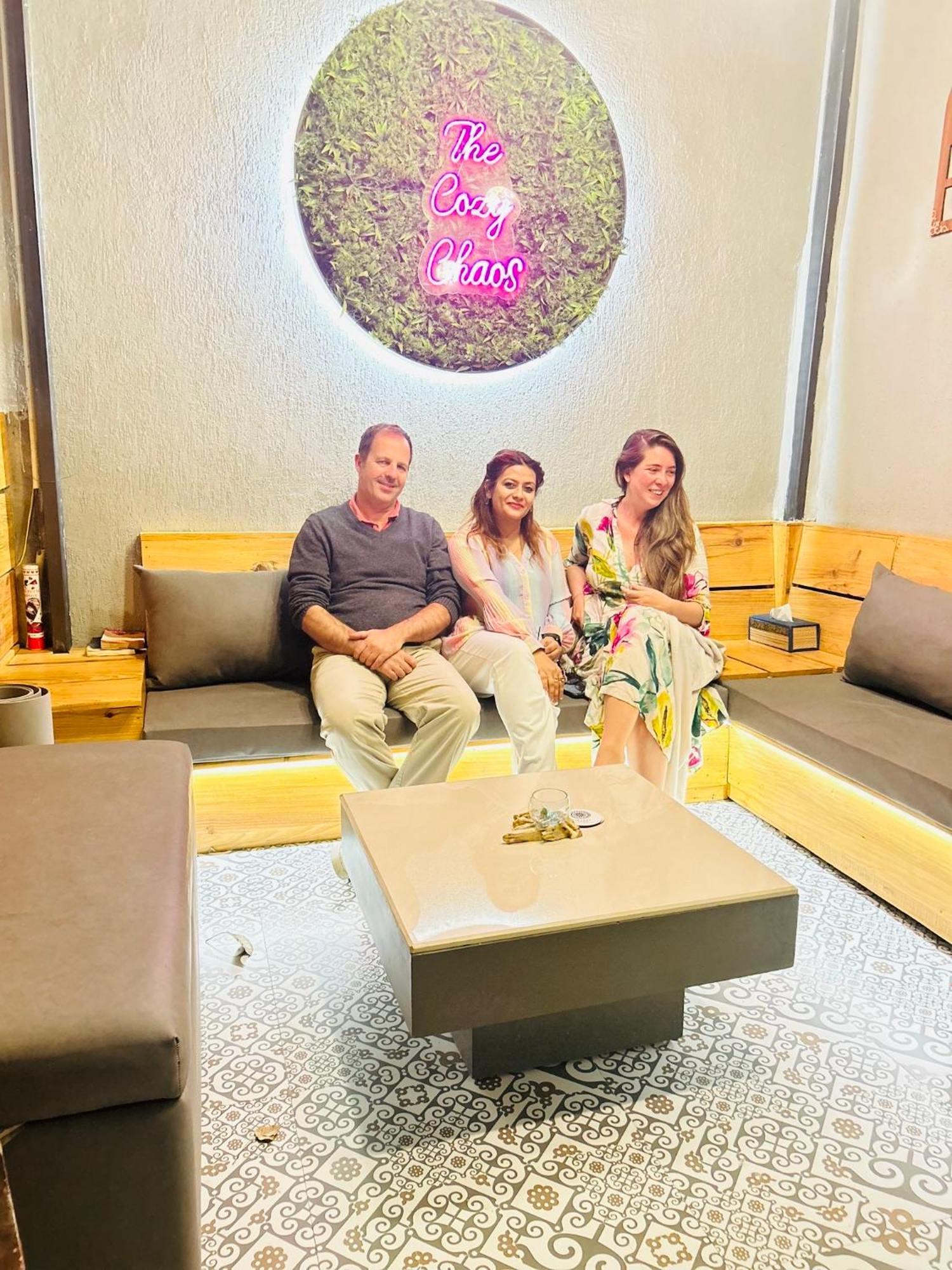 The Cozy Chaos Villa Agra  Ngoại thất bức ảnh