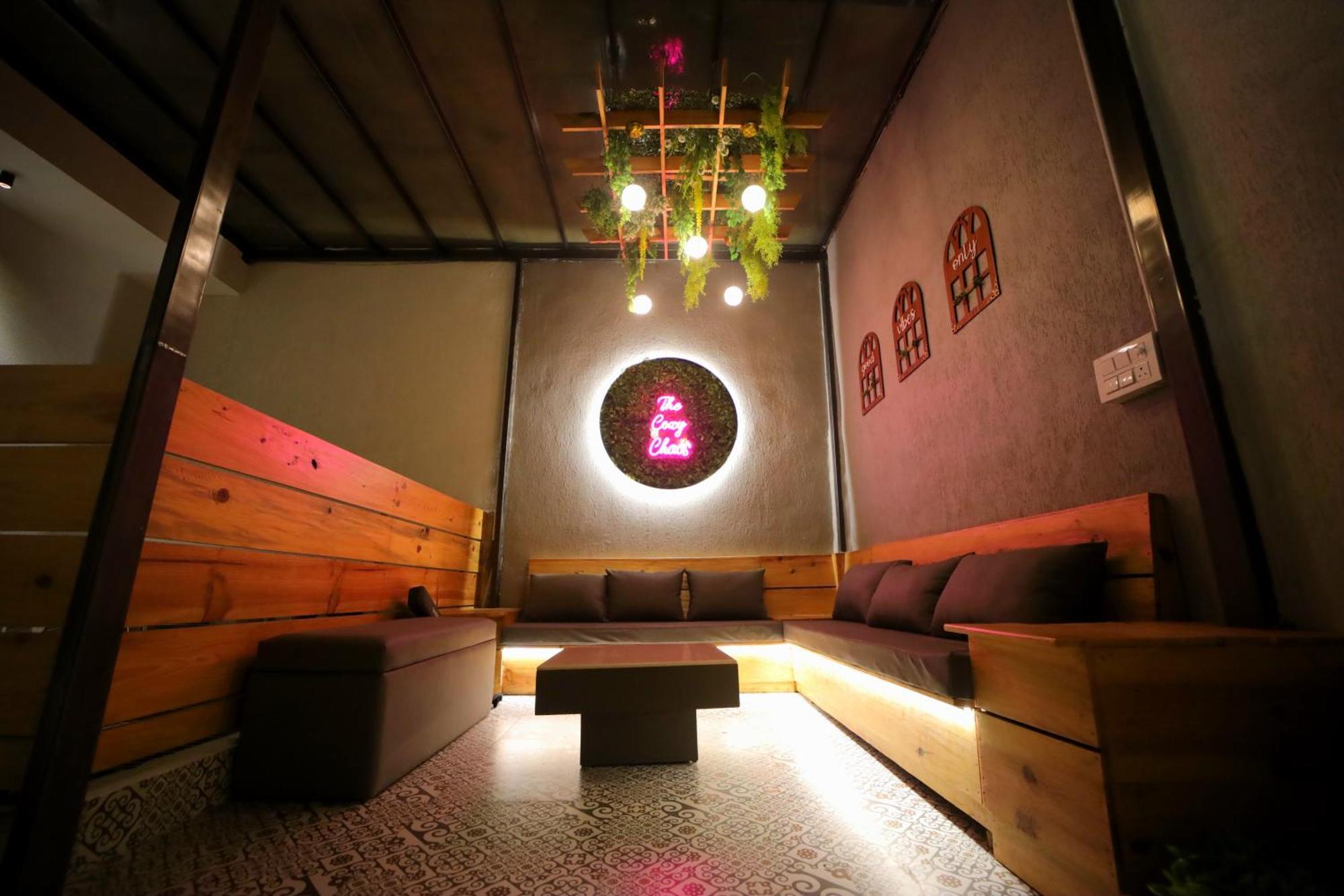 The Cozy Chaos Villa Agra  Ngoại thất bức ảnh