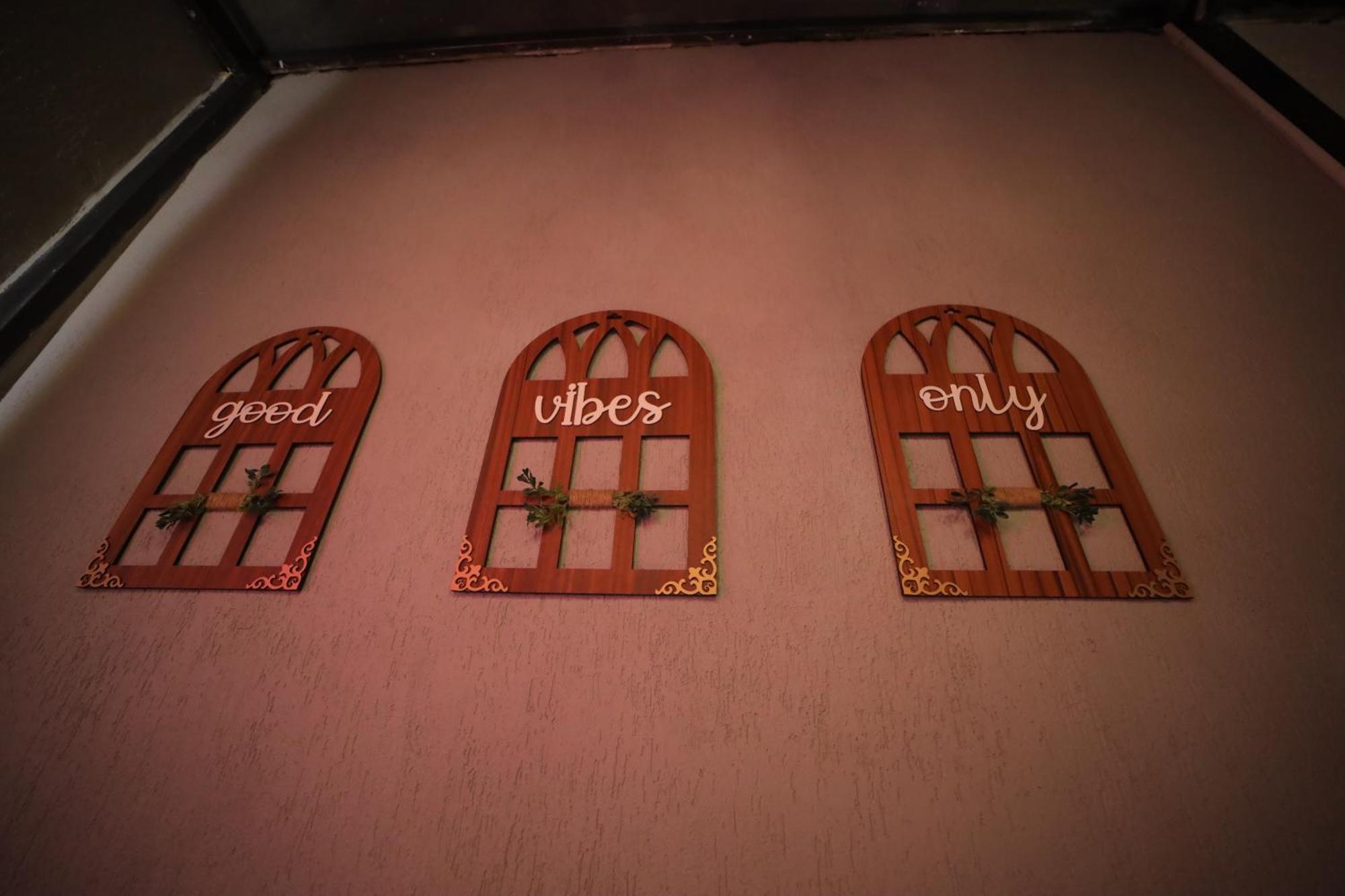 The Cozy Chaos Villa Agra  Ngoại thất bức ảnh